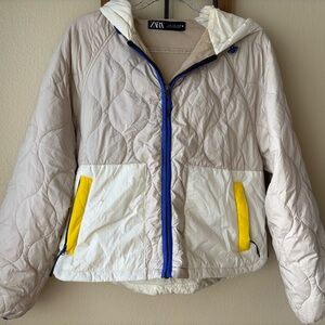 Zara Cream Quilted Jacket with Blue Zipper